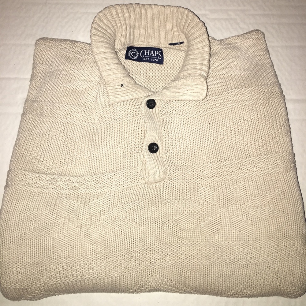 Beautiful men’s CHAPS sweater